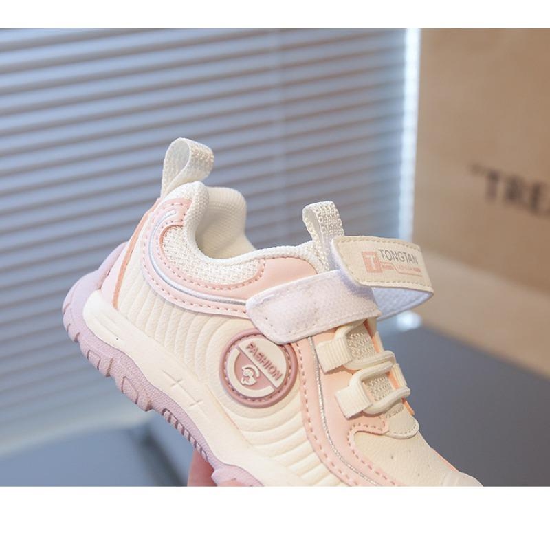 Children's autumn new models 1-6 years old leather waterproof outdoor sports shoes fashionable and casual men and women treasure dirt-resistant