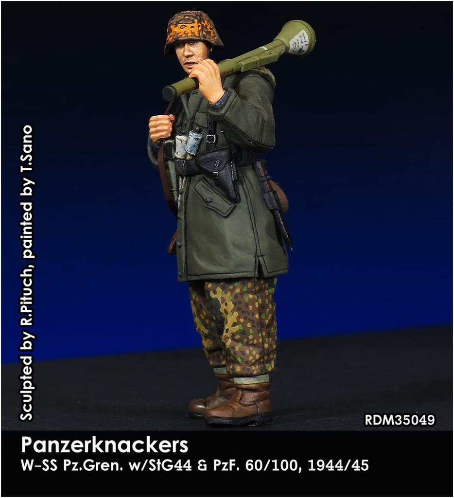 Rad Miniature WWII German Waffen SS Grenadier StG44 Assault Rifle Panzerfaust Resin Kit RDM35049 1/35 & 60/100 1944-45