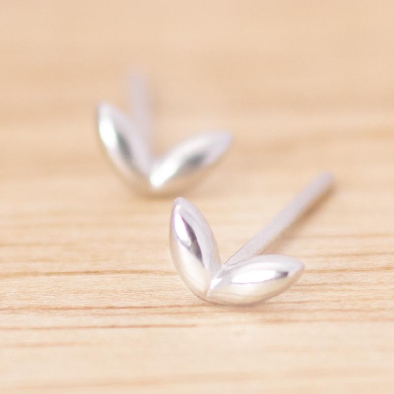 Modne koreańskie kolczyki sztyfty ze srebra s925: Prosty geometryczny design dla kobiet - 25 najlepiej sprzedających się stylów