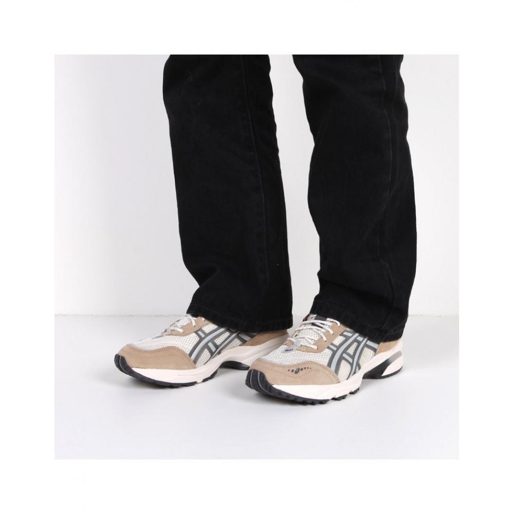 

Asics 23fw Gel 1090 V2 Cream Clay Grey 1203a224 102 280