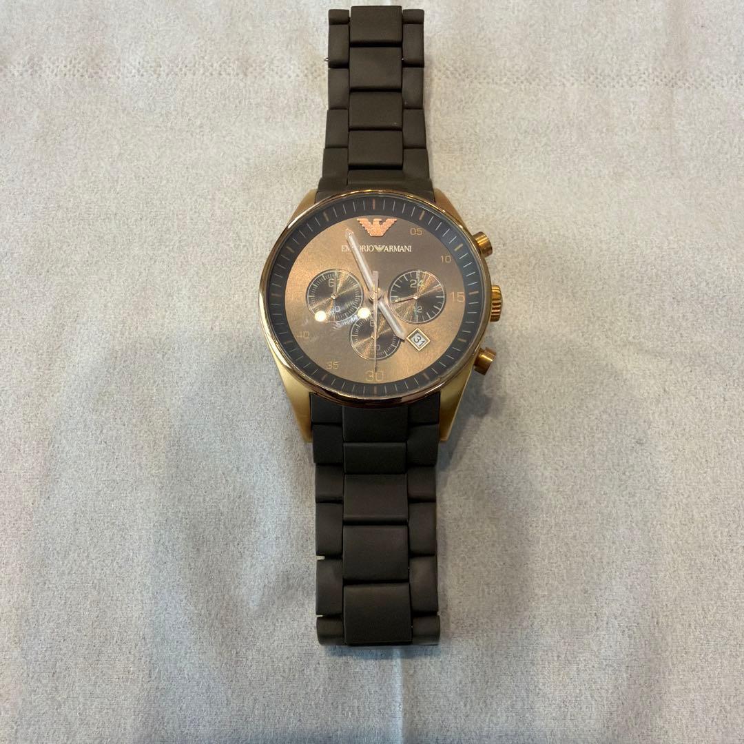 Подержанные часы Emporio Armani
