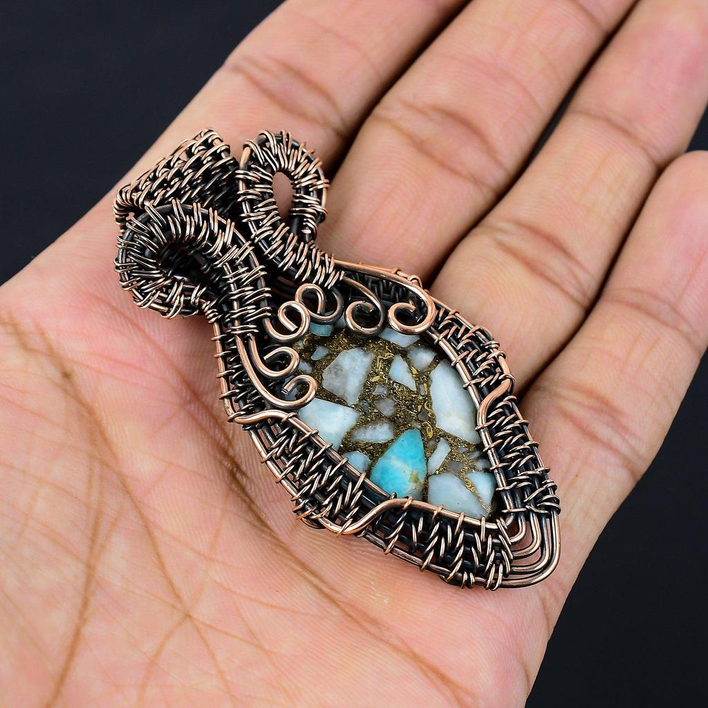Wunderschöner Kupfer-Larimar-Edelstein, reiner Kupferdraht, umwickelt, handgefertigter Anhänger-Schmuck