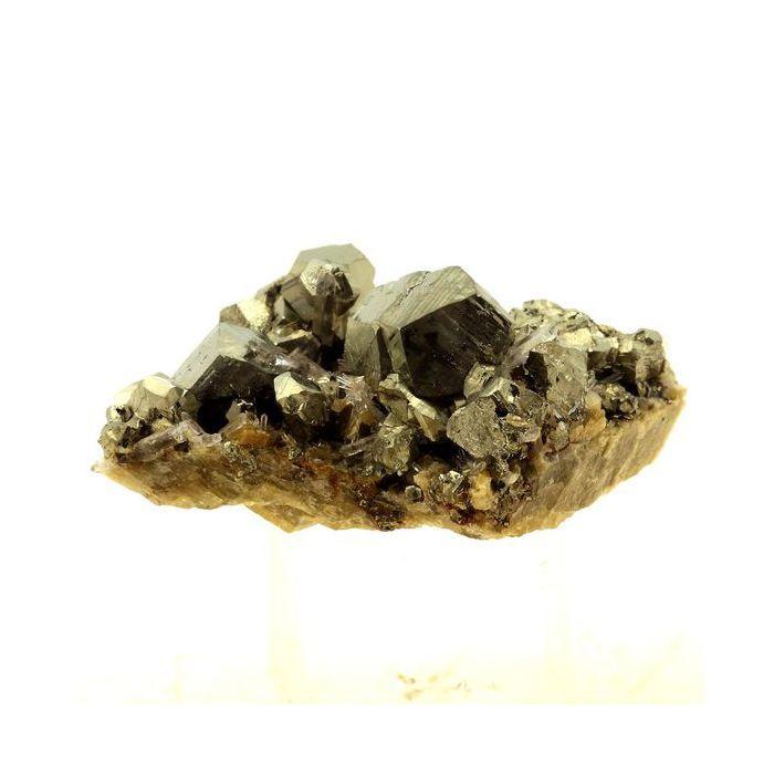 Pierres et Minéraux. Pyrite. 165.0 ct. Saint-Pierre-de-Mésage, Isère, France..