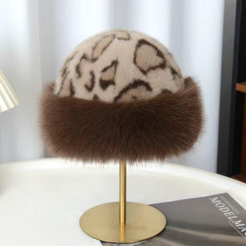 Leopardenmuster Plüsch Mongolische Mütze: Wintermode für Damen