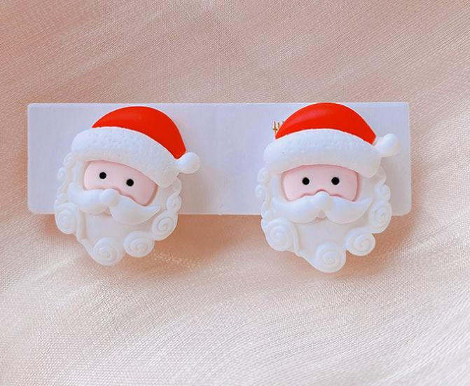 Kids' Christmas Cartoon Princess Clip-On Earrings: Cute, No Piercing Needed