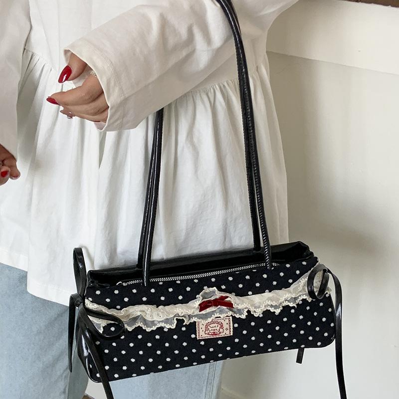 Summer New Portable Shoulder Bag High Value Black and White Polka Dot Small Bag Commuter Fashion Bag Women