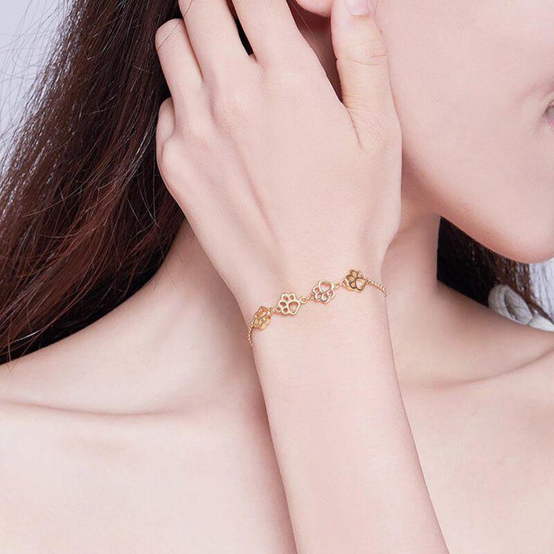 Adjustable Cat Paw Hollow Out Bracelet Women Fashion Minimalist Copper Alloy Jewelry With Gold Plating