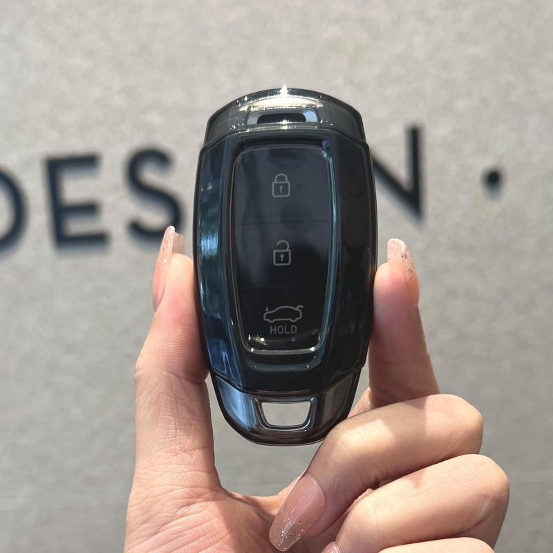 Modern Transparent Black Key Case for Elantra, Fiesta, ix35, Mingtu, Sonata, Santafe, Custo, and Tucson