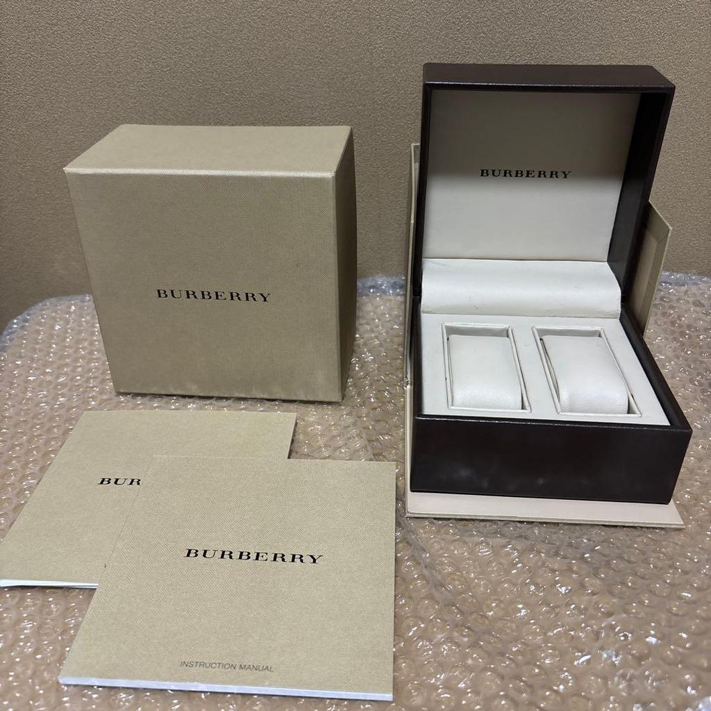 Used BURBERRY Rare Pair Watch Cosmetic Box