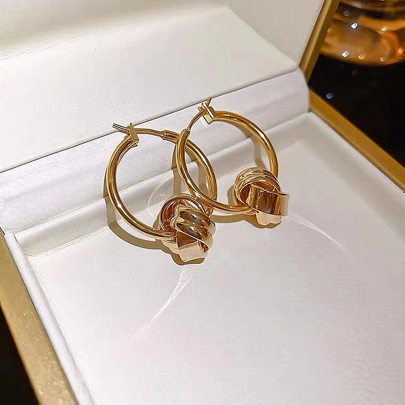 

Punk Twist Curved Geometric Metal Drop Earrings For Women Fashion Simple Pendant Dangle Earring Party Accessories Jewelry Gifts золотой