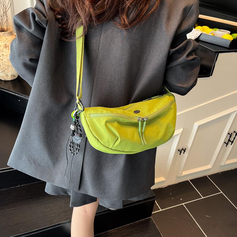 Umhängetasche mit großem Fassungsvermögen für Männer und Frauen, Umhängetasche für lässiges und hochwertiges Pendeln