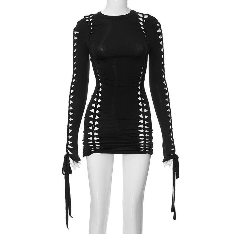 

D23DS375 Женское зимнее платье с круглым вырезом и длинными рукавами, с вырезом на бедрах Medium чёрный