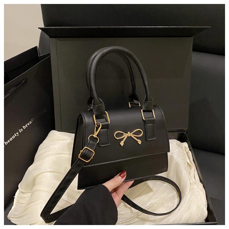 New Spring and Summer Bag Korean Style Handbag Ins Large Bag Versatile Chain Single Shoulder Crossbody Bag Small Square Bag