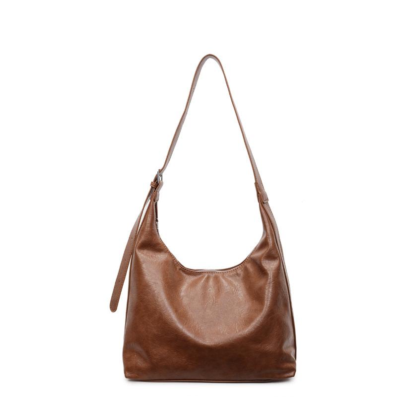 Retro fashion new shoulder bag commuter high-end underarm tote bag women's light luxury design bag