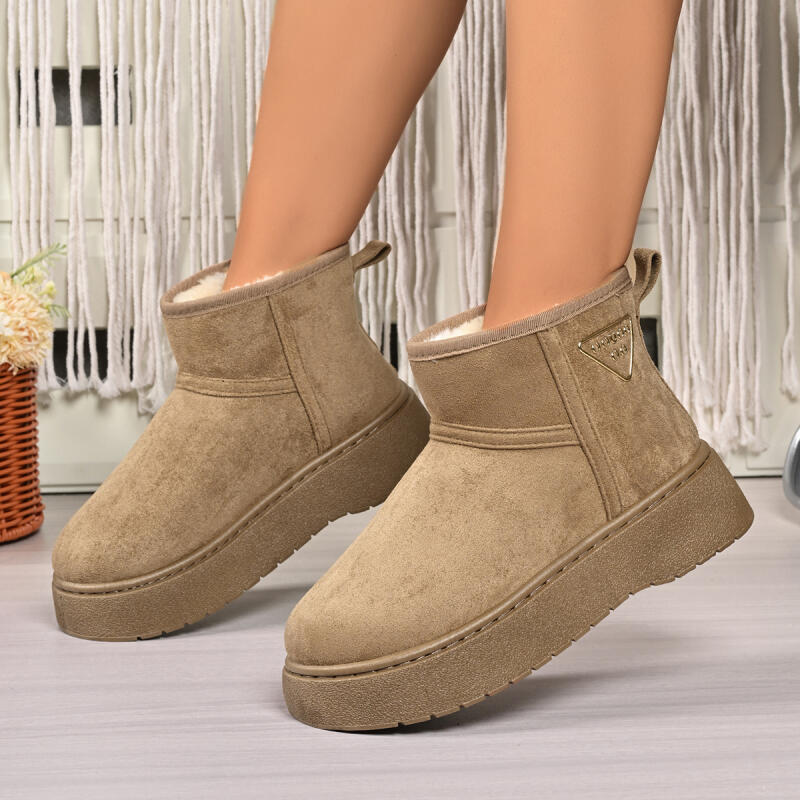 Fashion Warm Plush Brown Non Slip Snow Boots with Platform Women 2025 Winter Soft Thick Bottom Ankle Boots Fluffy Fur Woman's Shoes