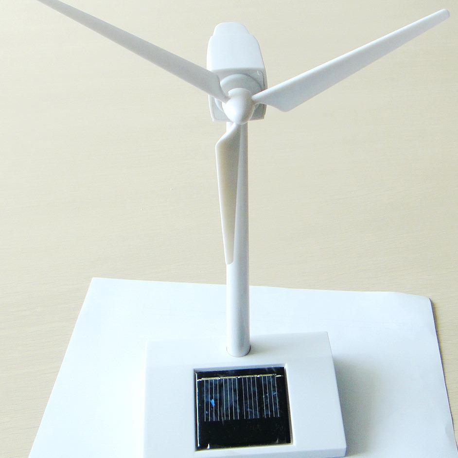 Polycrystalline Silicon Solar Windmill Model with Rotating Fan Blades