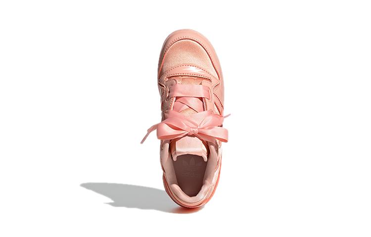 adidas Originals FORUM Satin Low C Cushioning, Wear Resistant Low Top Skateboard Shoes Pink Children Aged 3 7 Years Old FY8821