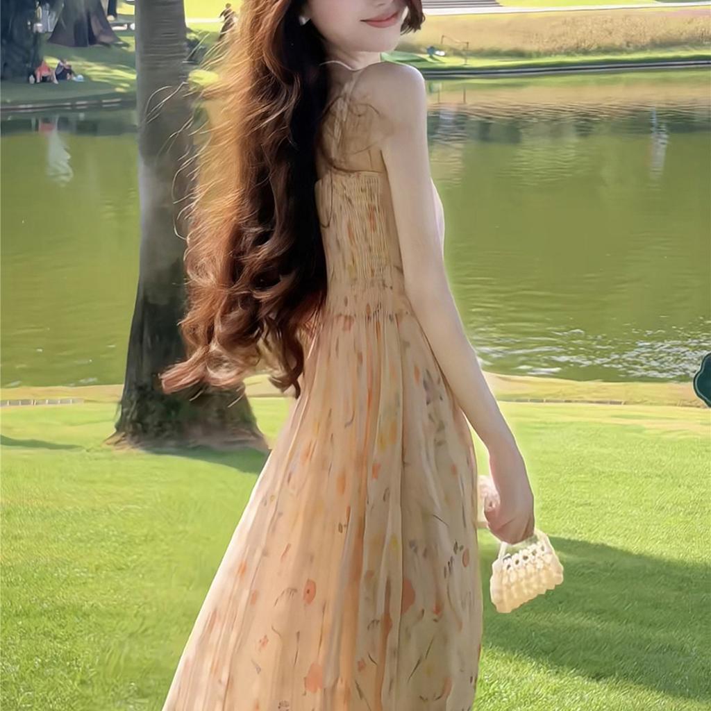 Beautiful temperament French floral suspender dress 2026 new models are popular this year, beautiful long skirts are trendy for women's summer wear