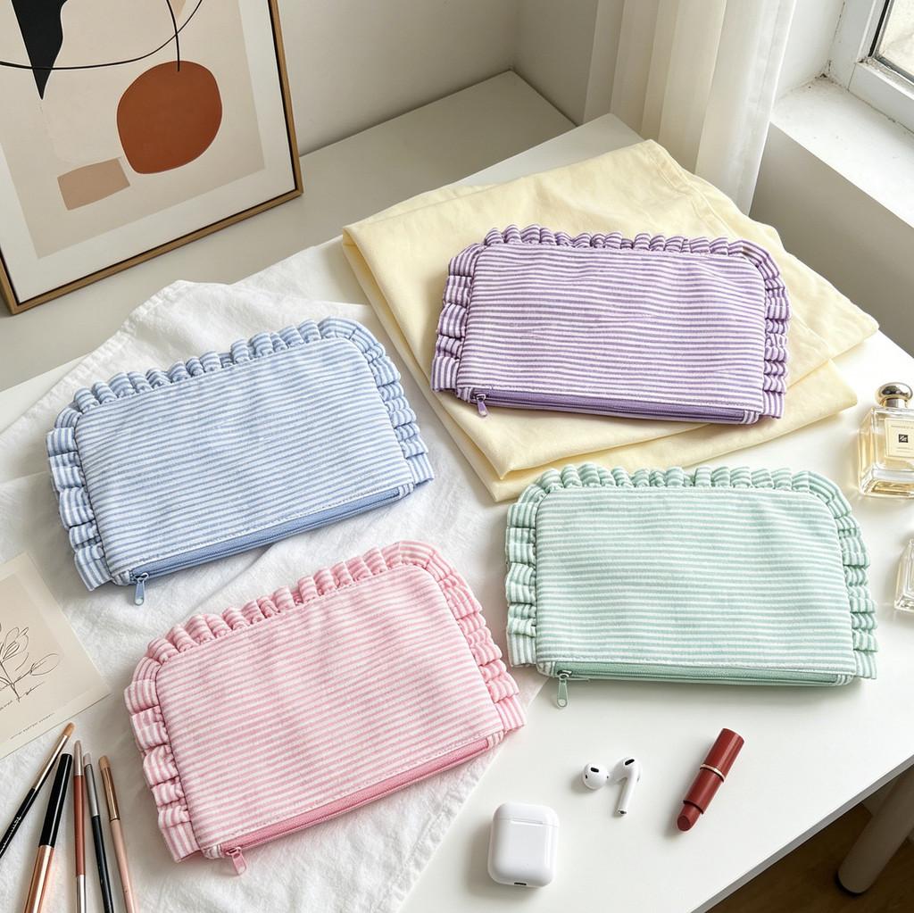 Minimalist Striped Makeup Bag With Zipper For Travel And Home Storage
