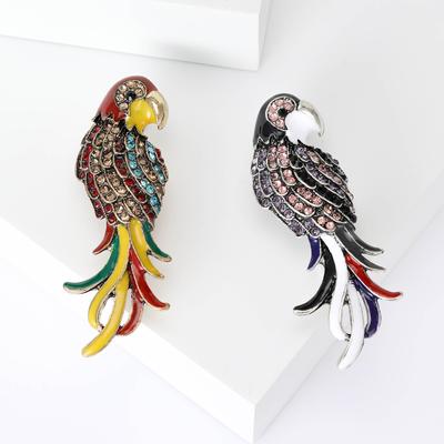 Fashion Creative Rhinestone Dripping Parrot Brooch Personalized Animal Corsage Coat Suit Accessories