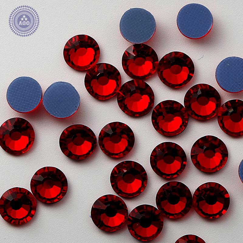 Color Summary Clothes Imitation Austrian Hot Diamond Clothes Diamond Dance Clothing Diamond Xiuhe Clothing Diamond Flat Bottom Diamond Accessories