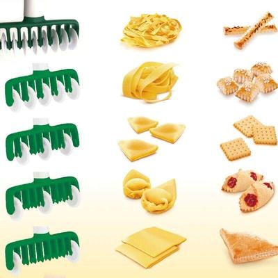 New Noodles Cutter Kitchen Tool Multi Function Roller Dough Cutter Plastic Noodle Knife Pasta Instant Noodles Maker
