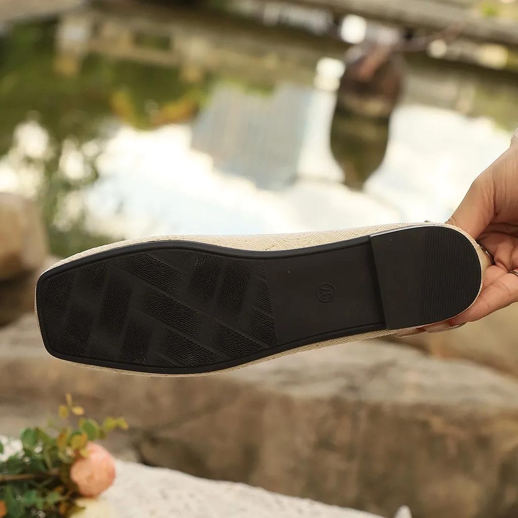 New Women's Flats Spring Autumn Fashion Square Head Solid Light Mouth Candy Mesh Breathable Large Women's Flat Shoes Single Shoe