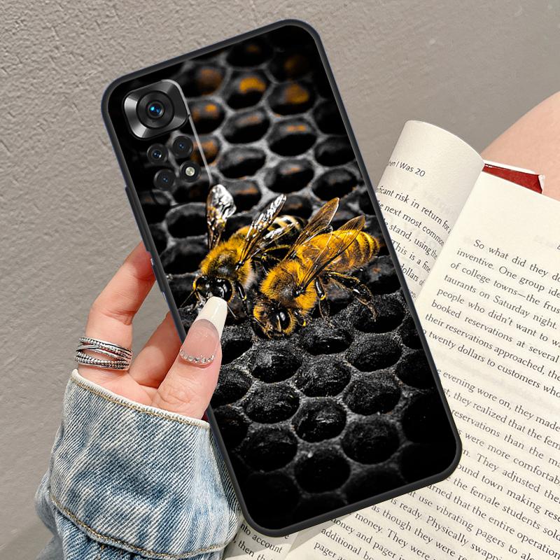 Honeycomb Honey Bee Phone Case For Xiaomi Redmi Note 14 13 12 9 10 11 15 Pro Plus 13C 10C 12C 14C 15C Cover