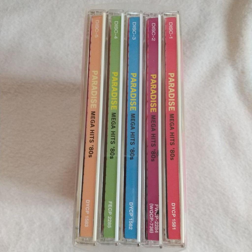 [USED] PARADISE MEGA HITS 80’S 5-disc Western music album