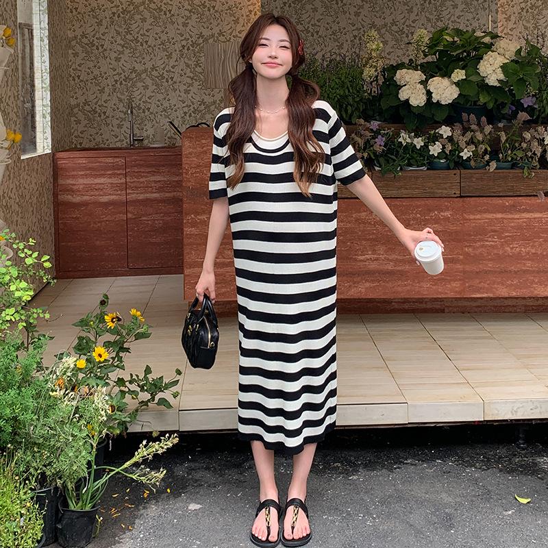 

2026 Summer Knit Striped Maternity Dress XL