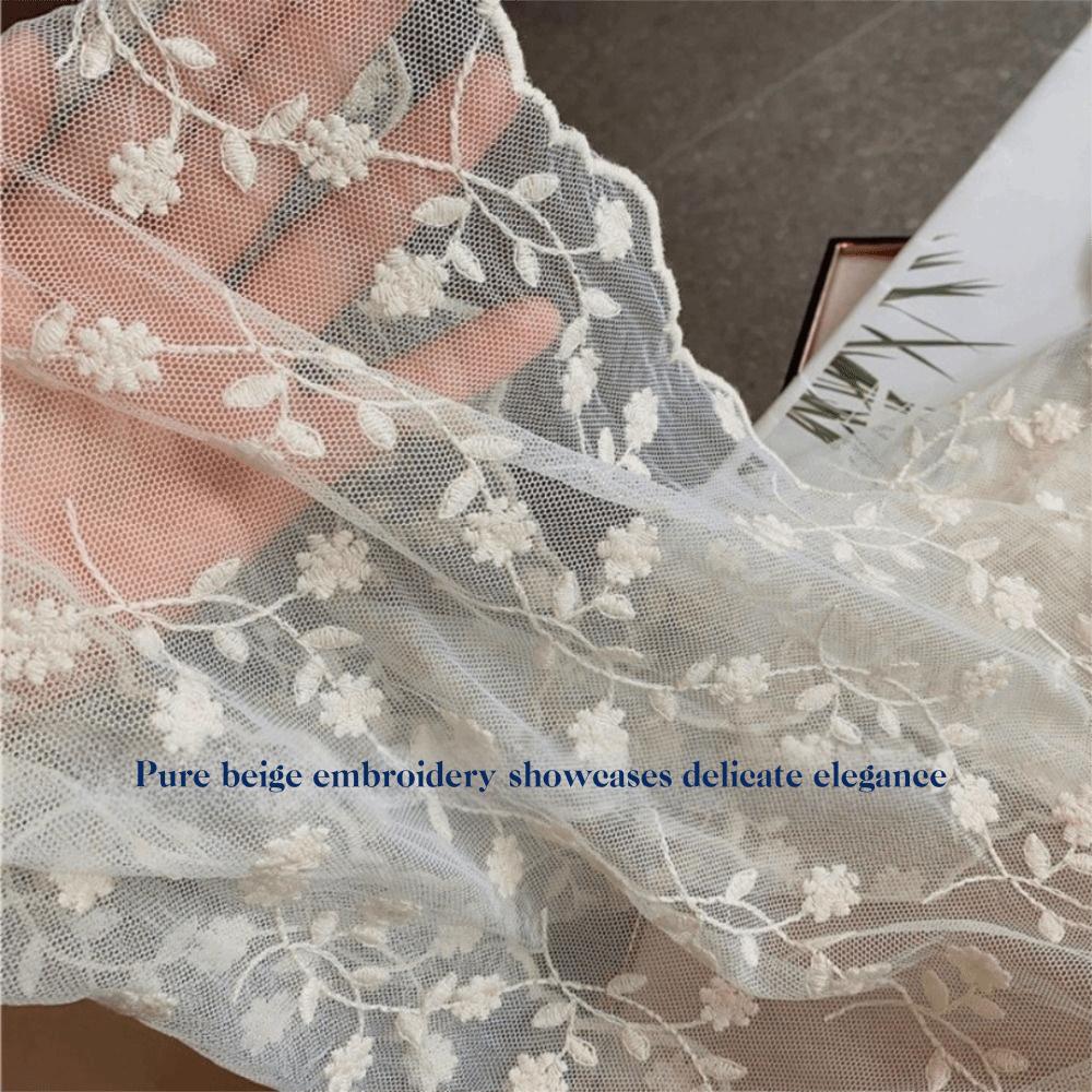 Long Sunscreen Lace Shawl Versatile Female Headscarf Elegant Neck Protection Scarf