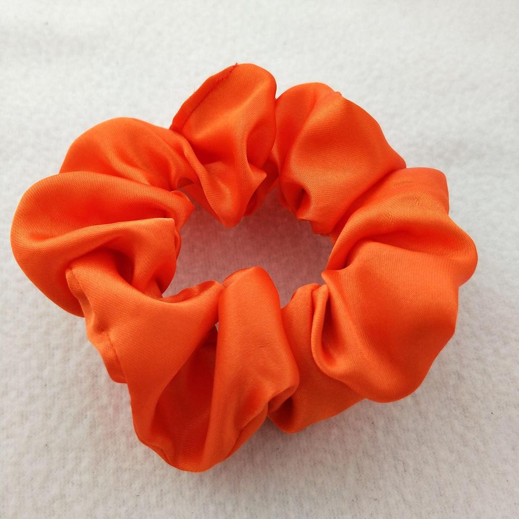 Satin Silk Hair Tie: High-End Women's Rubber Band for Elegant Buns