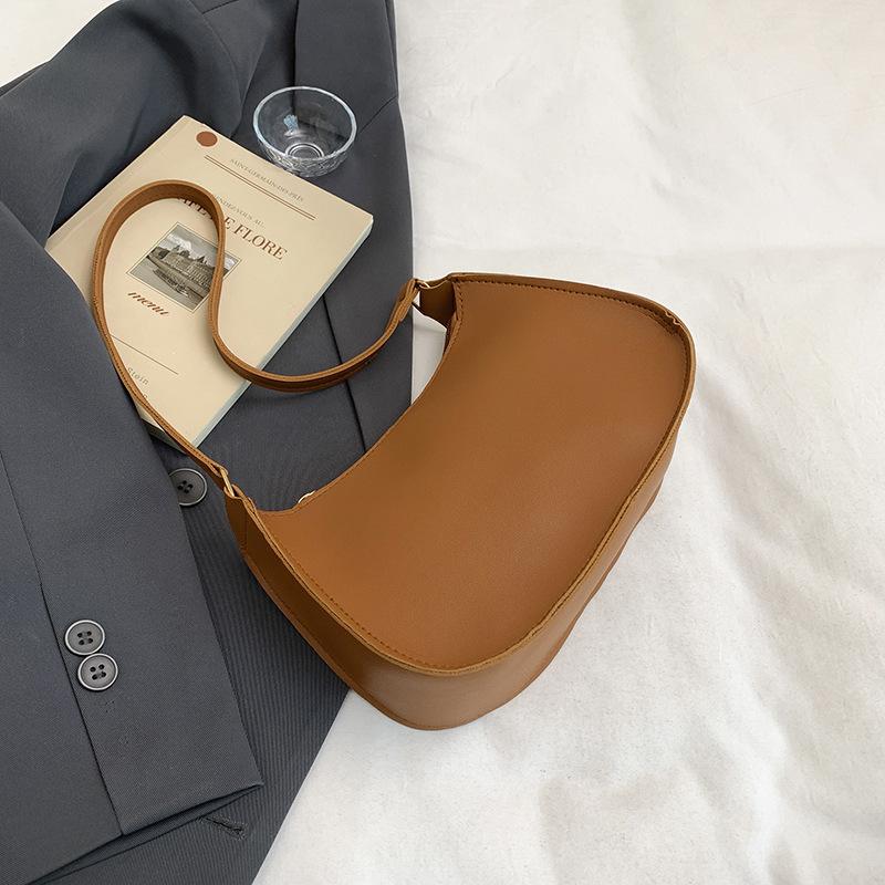 Popular fashion solid color handbag new shoulder armpit bag handbag lightweight casual bag