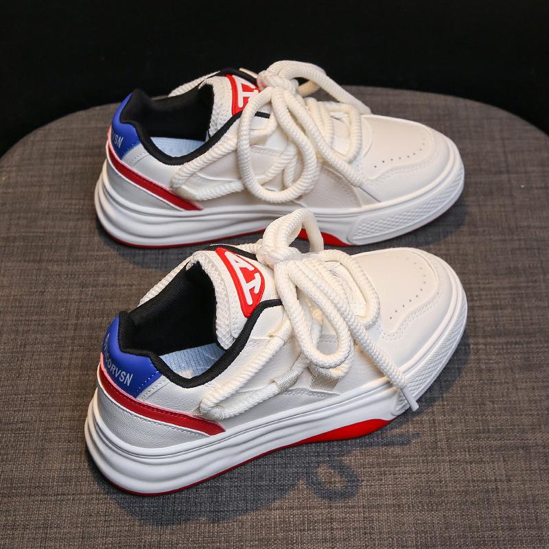 

Little white shoes women s 2025 autumn new Korean version of student versatile casual shoes women s flat ins sports board shoes 8902 35