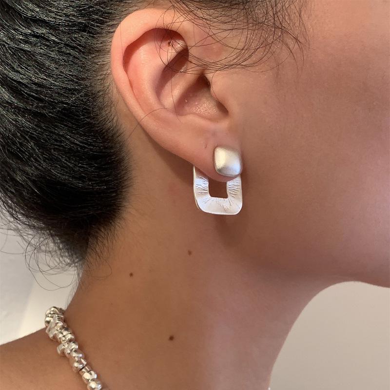 Su Chuang S925 Sterling Silver Matte Geometric Square Stud Earrings for Women – Simple, High-End Style 925 Silver