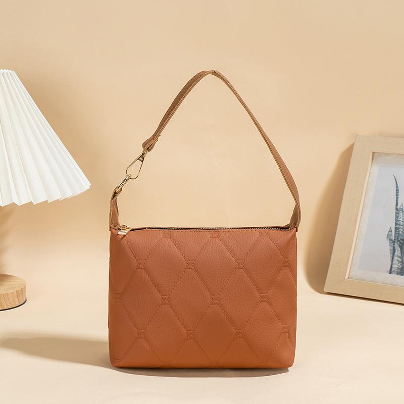 New Soft Versatile Texture Handbag, Rhombic Rust-resistant, Minimalist High-fashion Casual Mid-size
