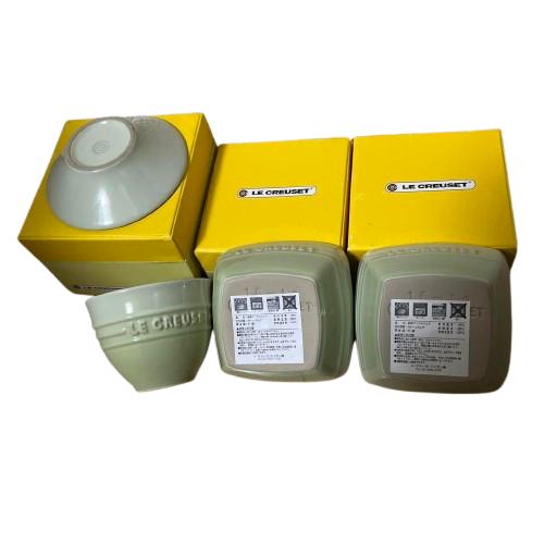 LE CREUSET Teacups Saucers Kobachi Wasabi color series set outer box