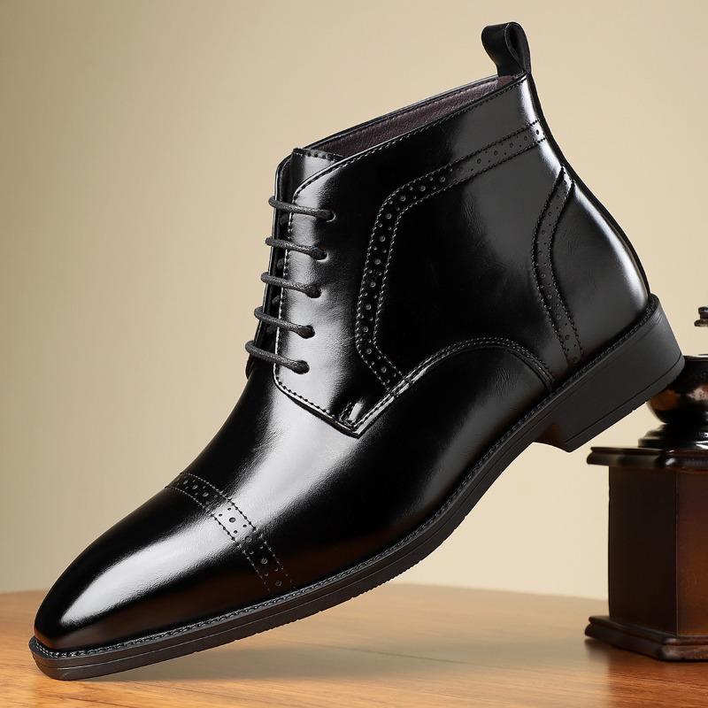 Luxury Men Leather Boots Brand Pointed End Formal Dress Boots Classic Business Casual Boot Lace-up Ankle Boots for Men Botas2025