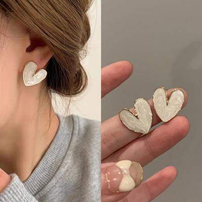 French Retro Heart Stud Earrings For Women Girl Korean Love Drop Glaze Aesthetic Daily Life Minimalist Fashion Jewelry Gift