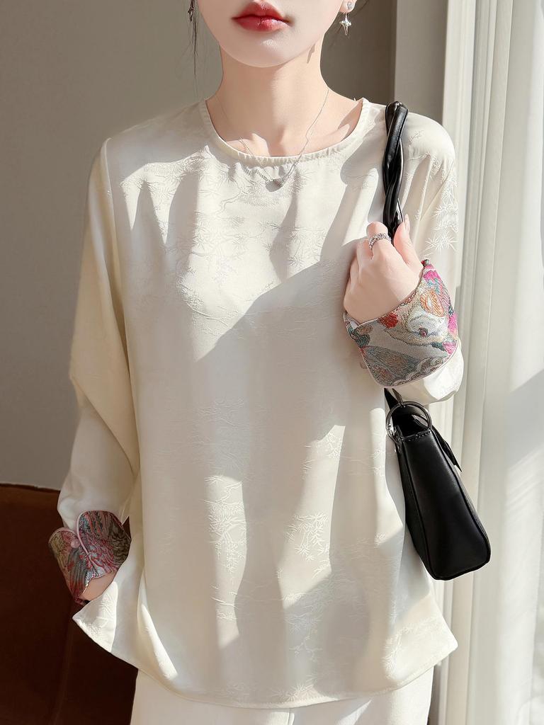 2026 New Spring & Autumn Chinese Style Embroidered Jacquard U-Neck Long-Sleeve Loose Pullover Women's Top