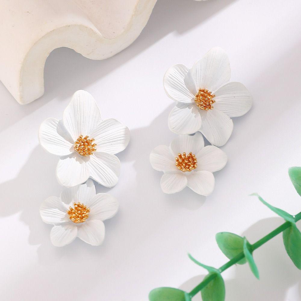 Metal Flower Jewelry Set OT Buckle Pendant Jewelry Suit Elegant Flower Necklace Earrings Set  Party
