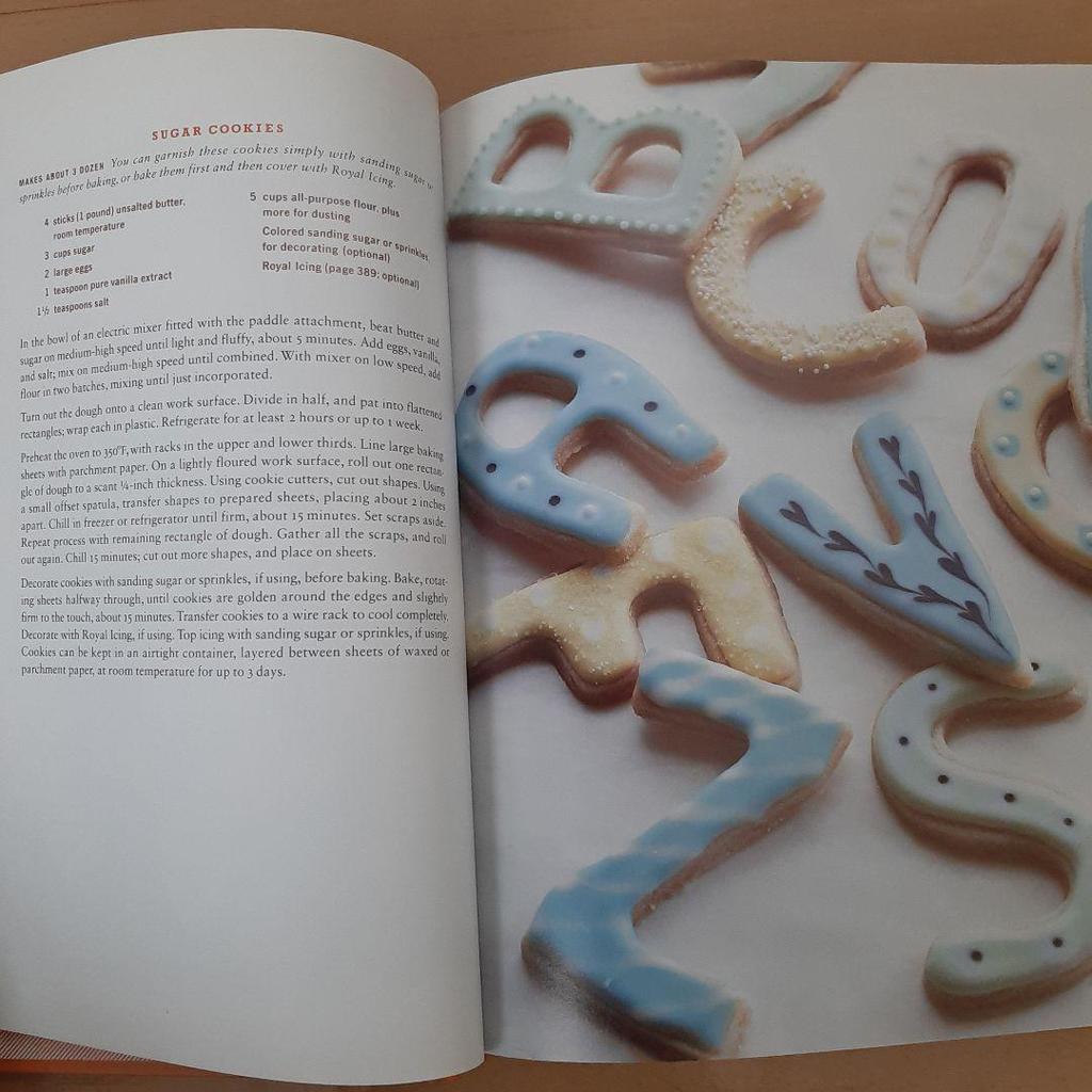 [USED] MARTHA STEWART'S Baking Handbook