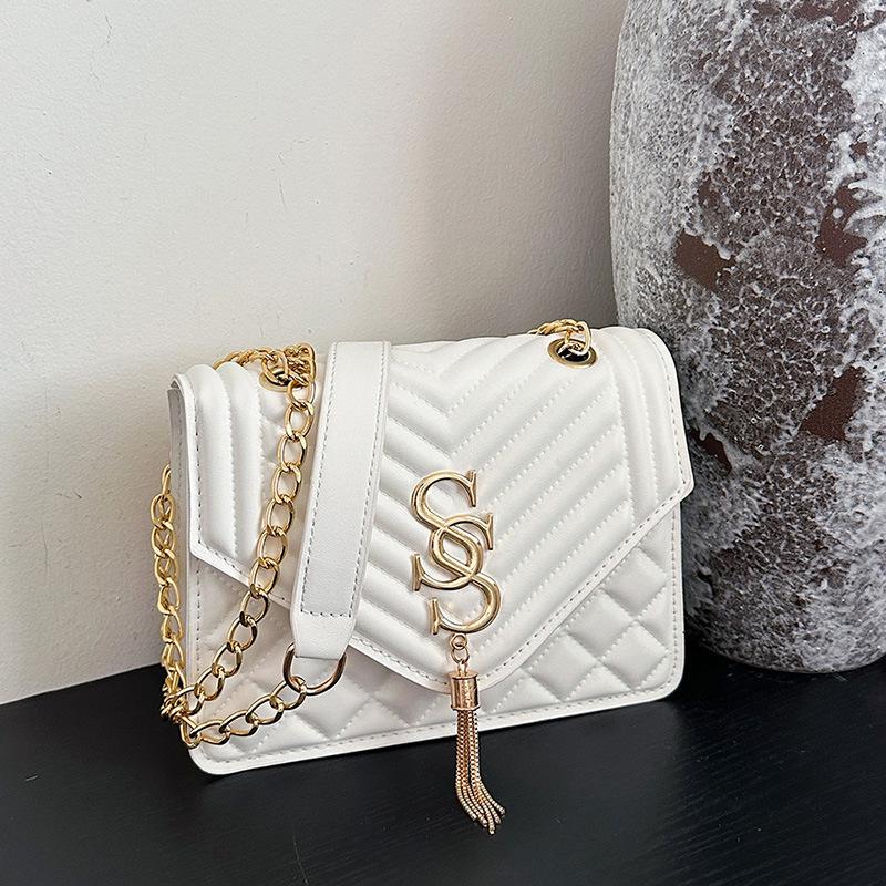 Personality Only Beautiful Women Bag Fashion Casual Underarm Niche Design Bag Women's Autumn Shoulder Small Square Bag