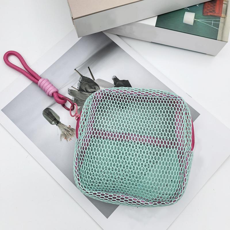 1PC Multicolored Durable Mesh Carried or Hung Grid Storage Bag Convenient Travel Saving Space Orderly Manner