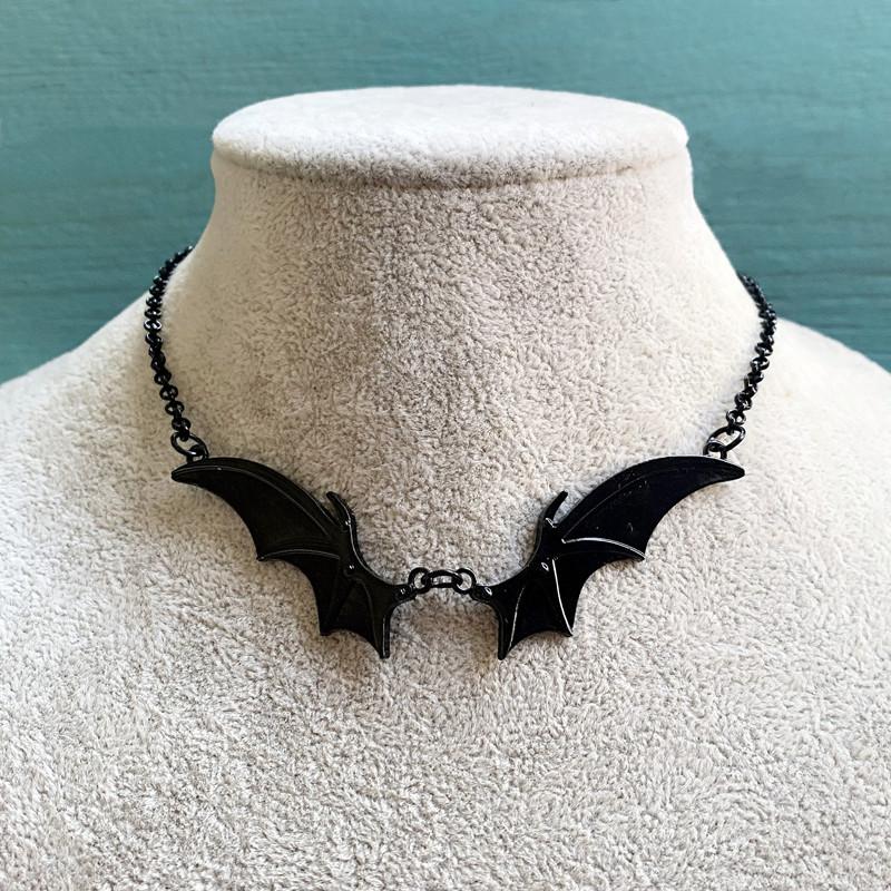 

Punk Style Personality Vampire Bat Wing Pendant Necklace for Women Men Goth Hallowmas Hip Hop Rock Collar Jewelry Accessories чорний