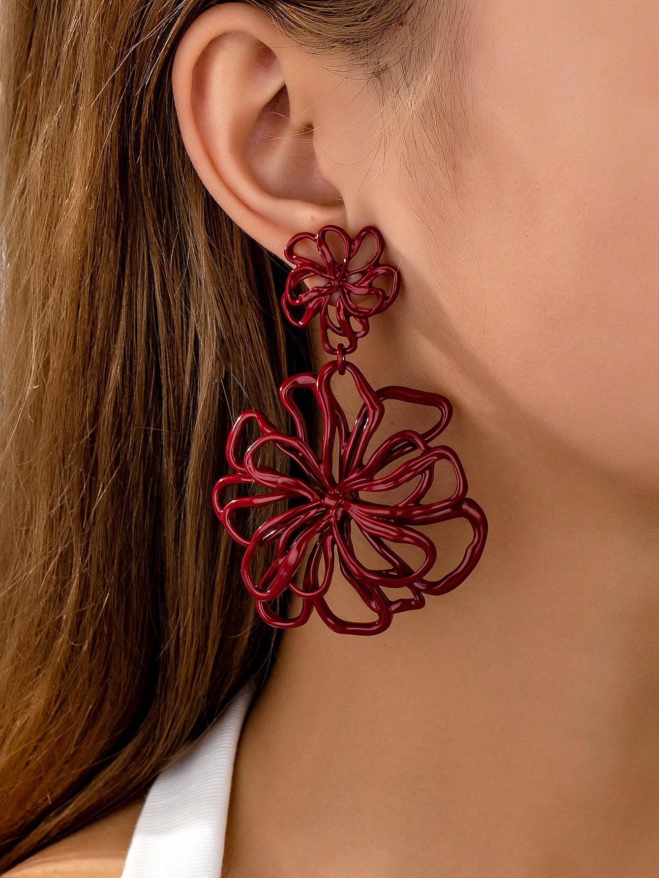 

Модные серьги-подвески для женщин красный