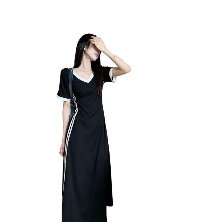 2026 Summer Elegant Color Block V-neck Short-sleeve Dress, Women's Slimming Waist-cinching Trendy Long Skirt.