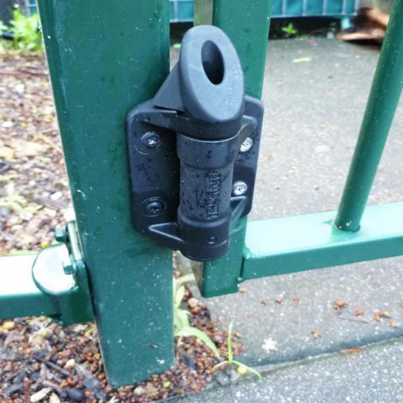 Auto Closing Gate Hinges Weatherproof Auto Closing Gate Hinges with Safety Cap Tension Adjustment System for Gate