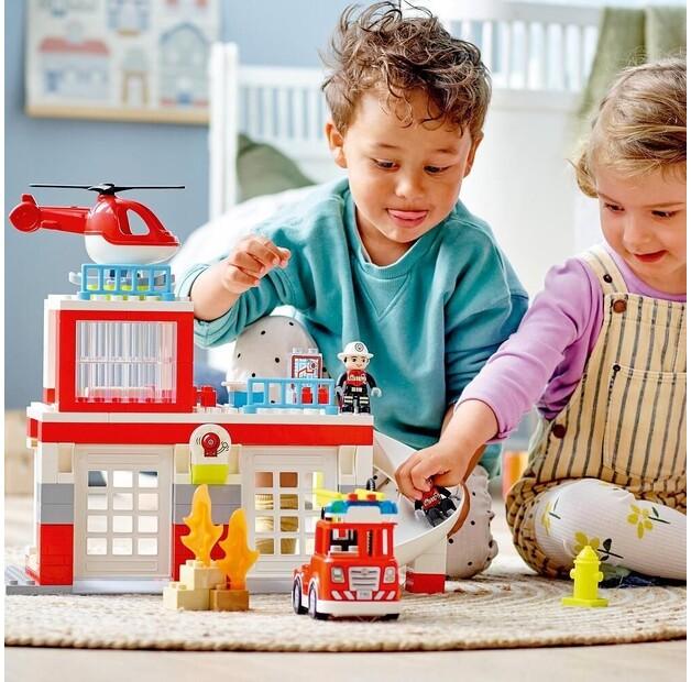 LEGO DUPLO 10970 Fire Station and Helicopter with Sound