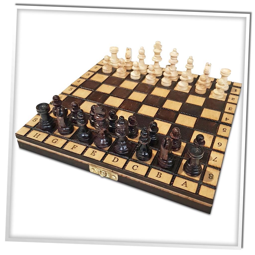 WOODEN TRAVEL CHESS SET, BURNT, TOURNAMENT, 20 X 20 CM, SMALL, MANUFACTURER